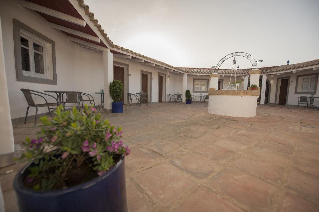 Amarna Conil Pensionat Conil De La Frontera Exteriör bild