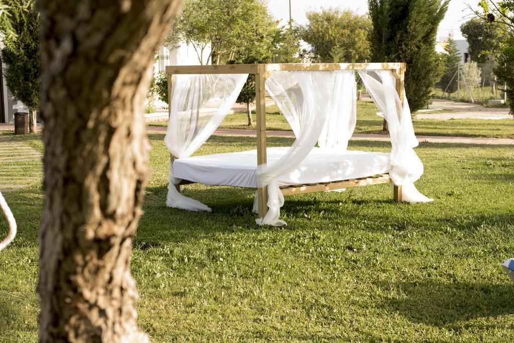 Amarna Conil Pensionat Conil De La Frontera Exteriör bild