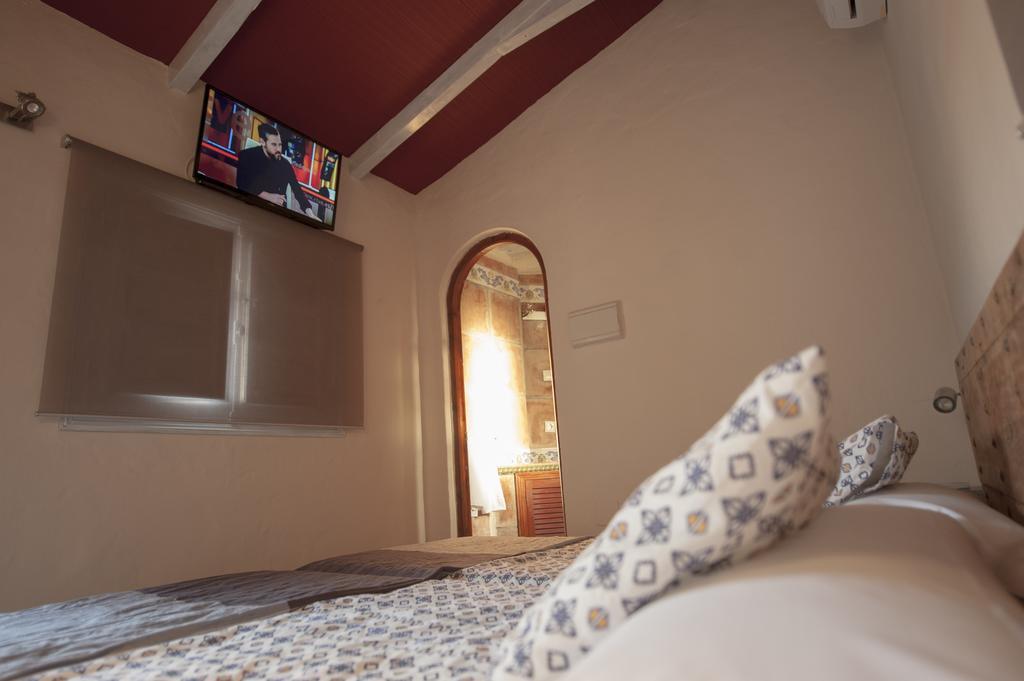 Amarna Conil Pensionat Conil De La Frontera Exteriör bild